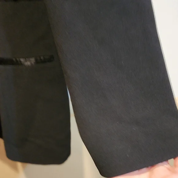 Tuxedo Jacket- vintage 90s - Picture 6 of 15